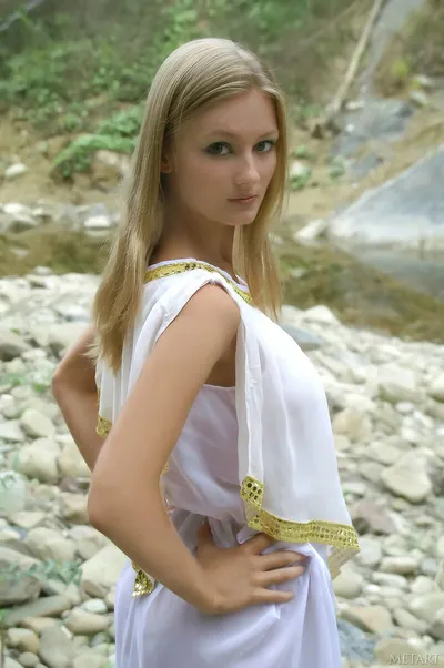 Изабелла, 34 года, 2 размер груди